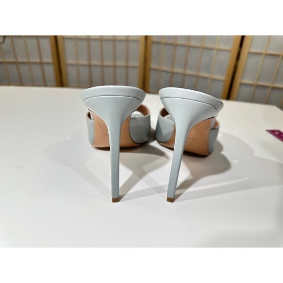 LITA by CIARA Solid Square Toe Leather Slide Heel in Silver Sz 40EU / 9US - Picture 7 of 9